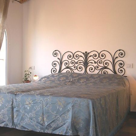 B&B Nelly G Carbuta 객실 사진